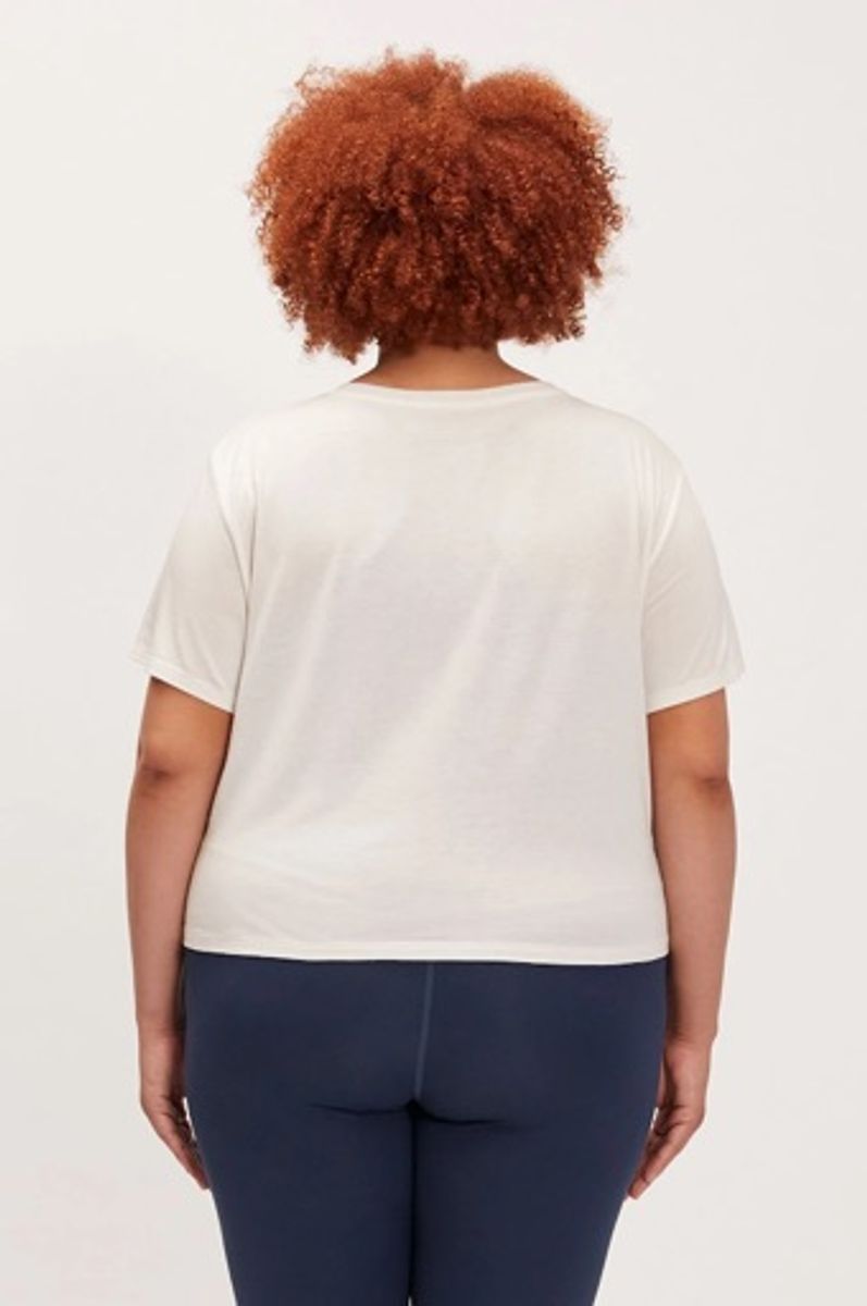 Girlfriend Collective _3